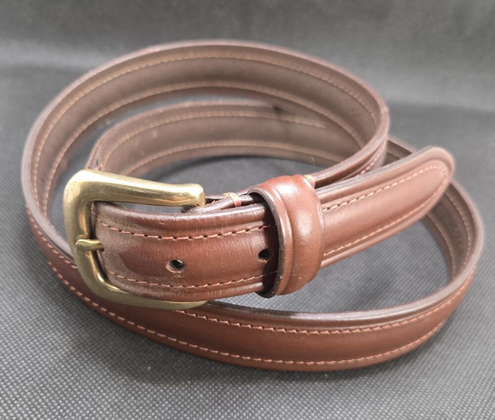 CHAPS Ralph Lauren Brown Leather Belt Gold Buckle Size 36 - 1.25 Inch Wide